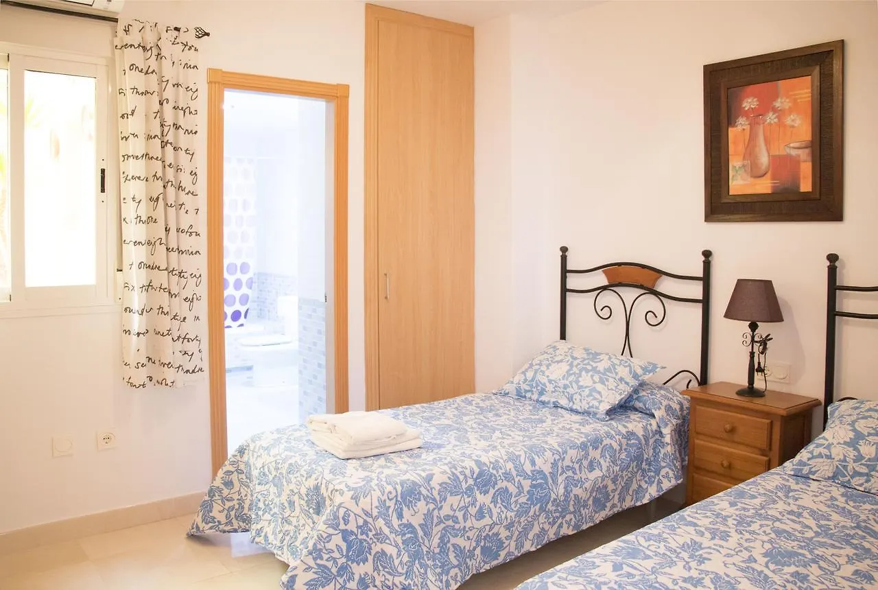 Apartamento Fercomar Triton Apartment Nerja 0*,  Spain
